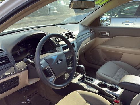 Used 2012 Ford Fusion SE FWD image 7