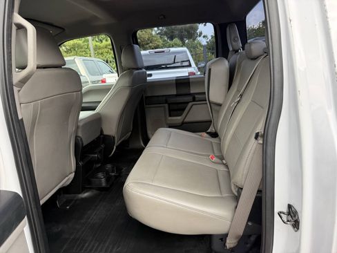 Used 2017 Ford F150 XL w/ Equipment Group 101A Mid AWD/4WD image 13