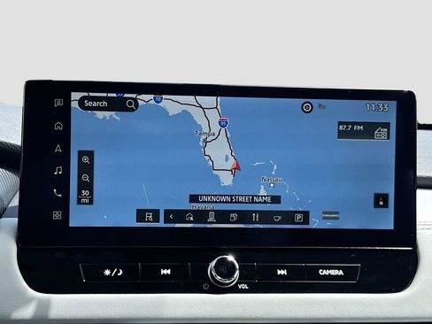 Used 2025 Mitsubishi Outlander SE image 14