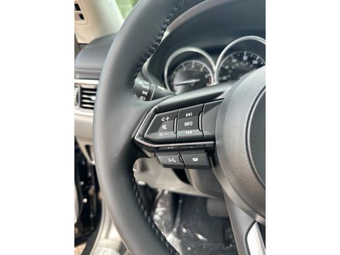 Used 2025 MAZDA CX-5 AWD 2.5 S w/ Preferred Package image 19