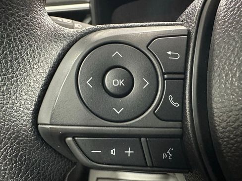 Used 2025 Toyota Corolla LE w/ LE Premium Package image 19