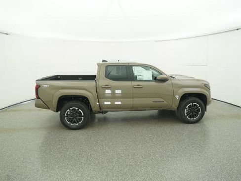 New 2026 Toyota Tacoma TRD Sport image 31