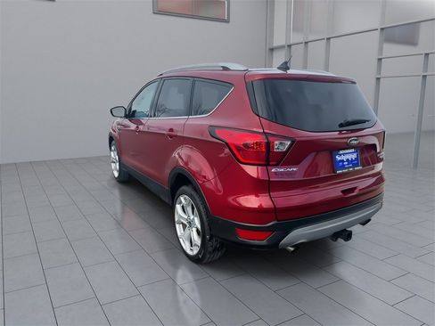 Used 2019 Ford Escape Titanium image 6