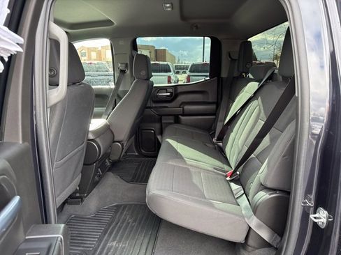 Used 2022 Chevrolet Silverado 1500 Custom image 14