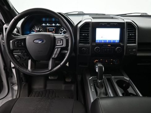 Used 2020 Ford F150 XLT w/ Equipment Group 302A Luxury AWD/4WD image 11