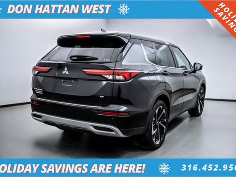 Used 2022 Mitsubishi Outlander SE image 31