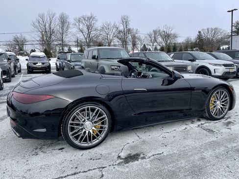 Used 2022 Mercedes-Benz SL 63 AMG AMG SL 63 image 7