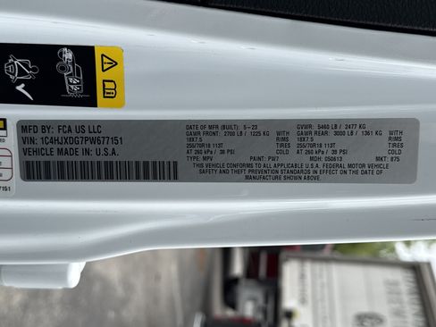 Used 2023 Jeep Wrangler Unlimited Sport AWD/4WD image 33