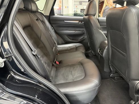 Used 2018 MAZDA CX-5 Touring w/ Preferred Equipment Package FWD image 15
