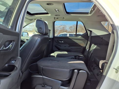 Used 2020 Chevrolet Traverse High Country image 31