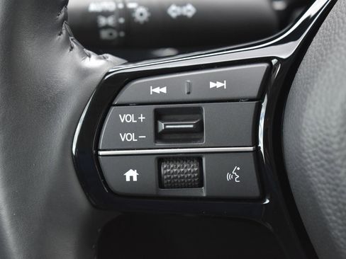 Used 2024 Honda CR-V EX-L image 6
