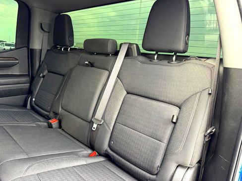 Used 2022 GMC Sierra 1500 Elevation image 17