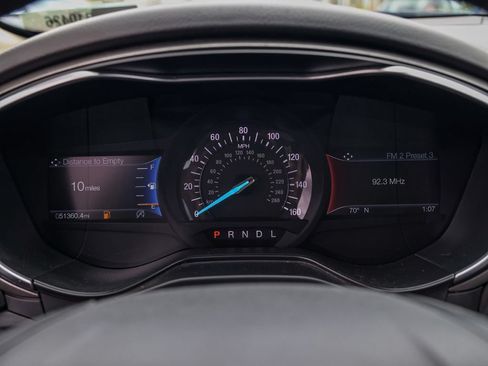 Used 2020 Ford Fusion SEL FWD image 27