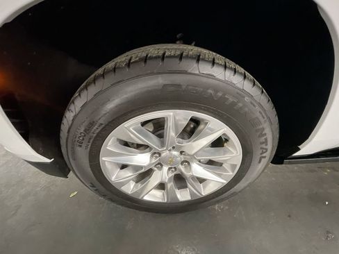 Used 2024 Chevrolet Tahoe Premier image 32