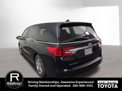 Used 2018 Honda Odyssey EX image 9