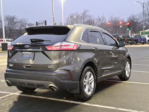 Used 2020 Ford Edge SEL w/ Cold Weather Package image 5