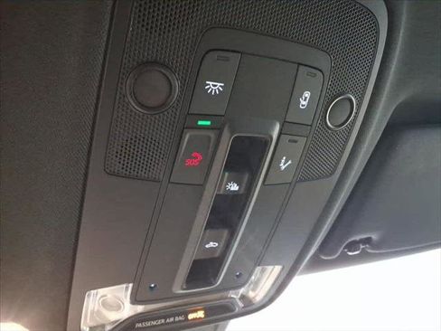 Certified 2025 Audi Q3 2.0T Premium w/ Convenience Package image 14