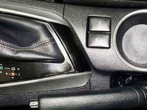 Used 2017 Toyota Corolla SE w/ Body Protection Package image 22