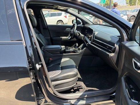 Certified 2025 Kia Sportage X-Line w/ Premium Package AWD/4WD image 33
