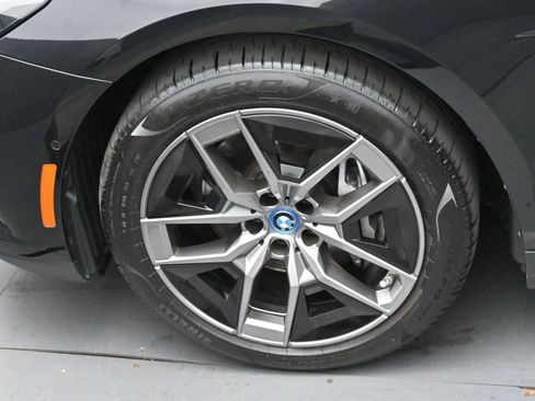 Used 2024 BMW i5 eDrive40i w/ M Sport Package image 41