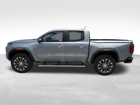 New 2026 GMC Canyon Denali AWD/4WD image 4