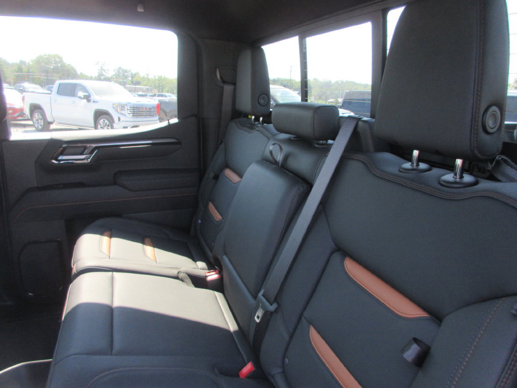 New 2026 GMC Sierra 1500 AT4 w/ AT4 Premium Package AWD/4WD image 16