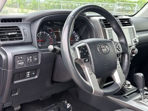 Used 2024 Toyota 4Runner SR5 Premium AWD/4WD image 22