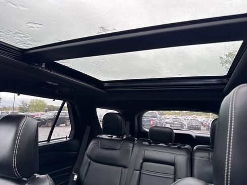 Used 2021 Ford Explorer ST w/ Equipment Group 401A image 11