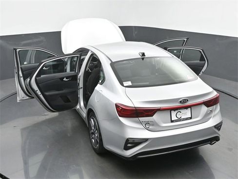 Used 2019 Kia Forte S image 64