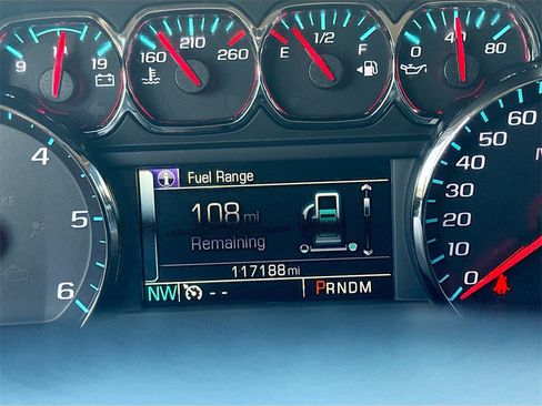 Used 2016 Chevrolet Suburban LS image 12