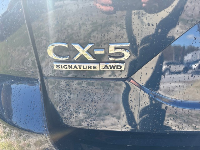 Used 2023 MAZDA CX-5 Signature AWD/4WD image 6