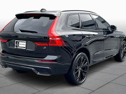 Used 2024 Volvo XC60 T8 Ultimate image 12