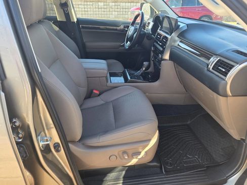 Used 2023 Lexus GX 460 Premium image 28