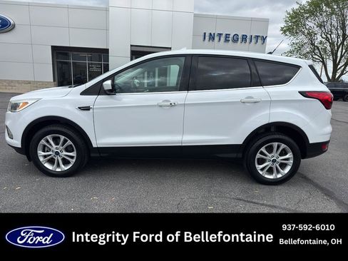 Used 2019 Ford Escape SE AWD/4WD image 1