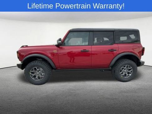 New 2025 Ford Bronco Badlands image 5