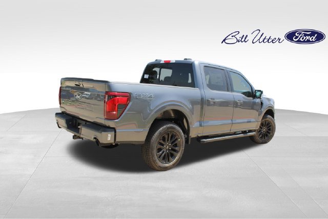 New 2026 Ford F150 XLT w/ Equipment Group 302A MID AWD/4WD image 3
