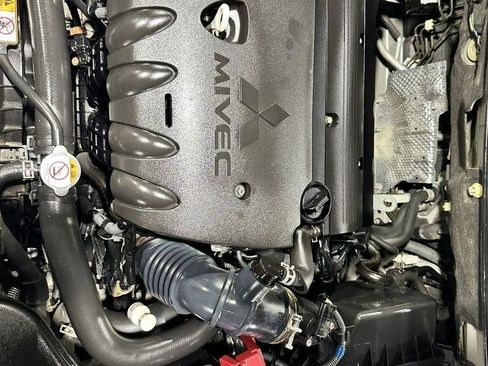 Used 2017 Mitsubishi Lancer ES AWD/4WD image 38