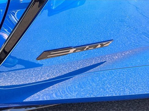 New 2025 Chevrolet Corvette E-Ray image 11