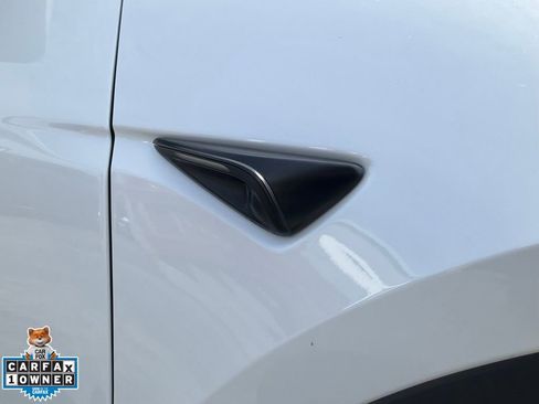 Used 2023 Tesla Model Y Performance image 79