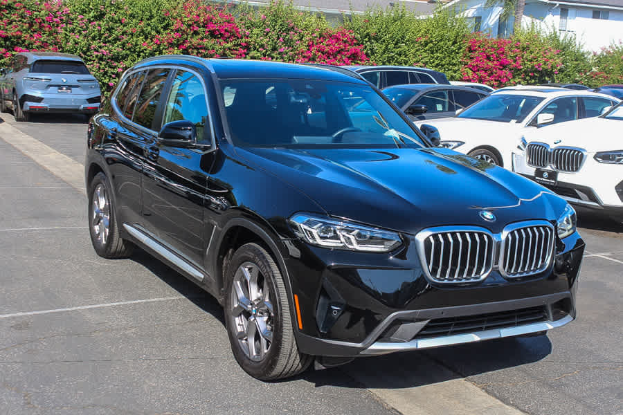 Used 2024 BMW X3 sDrive30i w/ Convenience Package RWD image 5