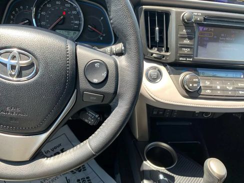 Used 2013 Toyota RAV4 Limited AWD/4WD image 14
