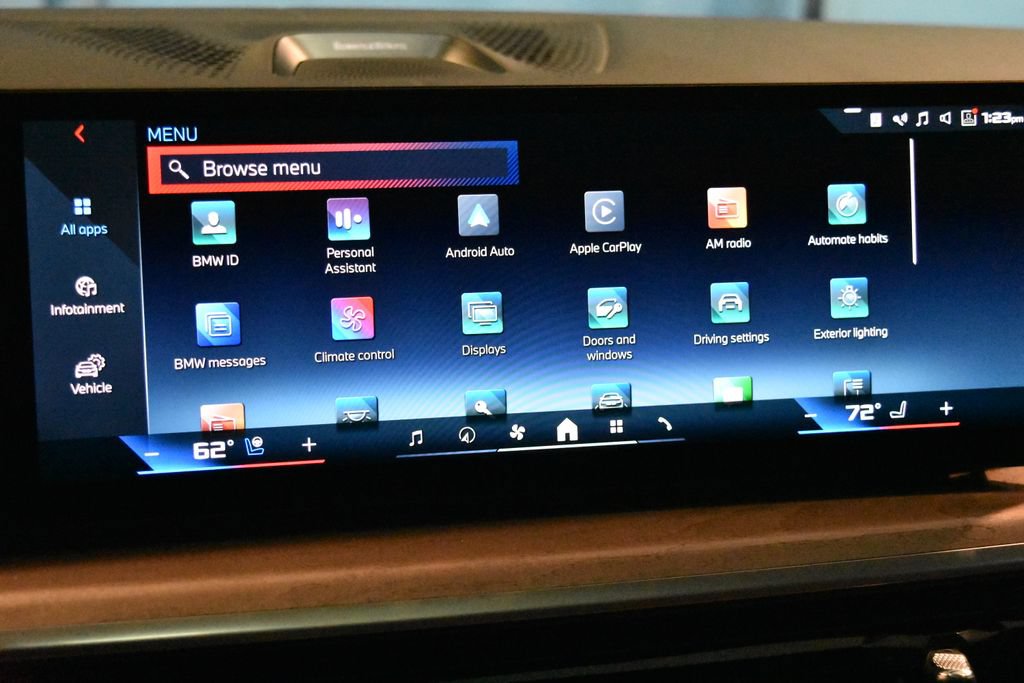 Used 2025 BMW X7 M60i AWD/4WD image 12