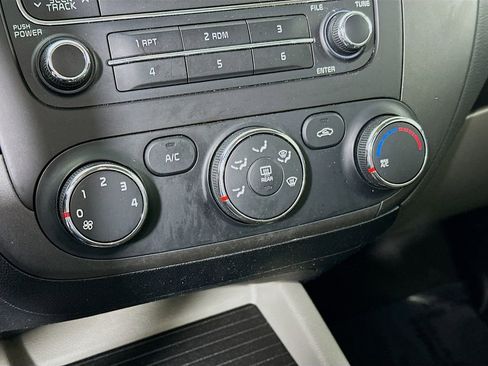 Used 2015 Kia Forte LX image 18