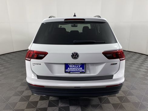 Used 2021 Volkswagen Tiguan SEL image 8