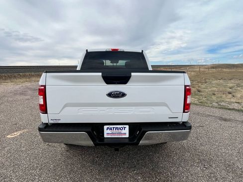 Used 2018 Ford F150 XLT image 4