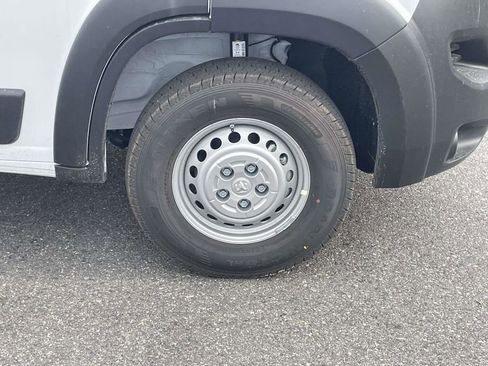 New 2026 RAM ProMaster 2500 w/ Convenience Group image 13