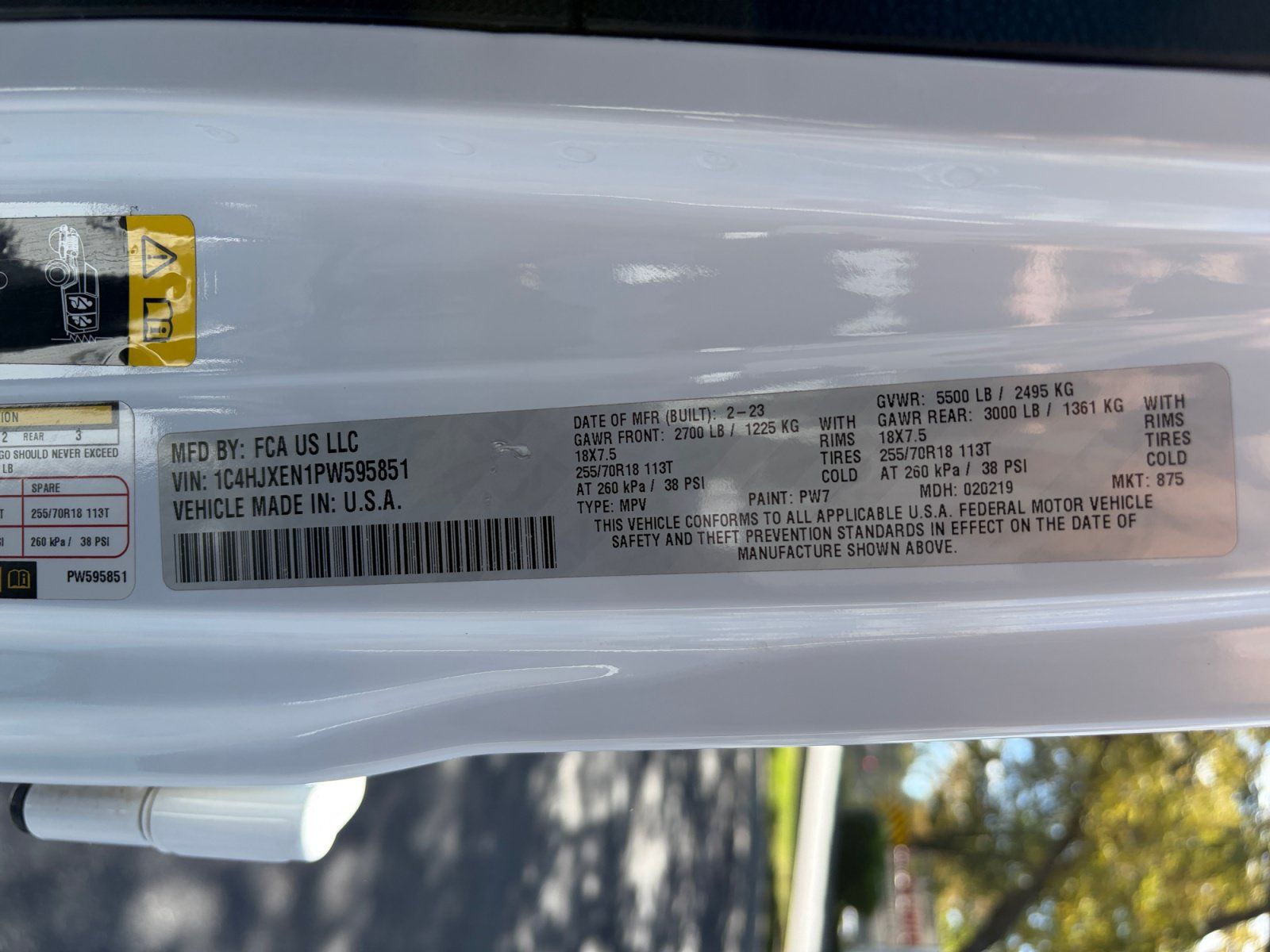 Used 2023 Jeep Wrangler Unlimited Sahara AWD/4WD image 29
