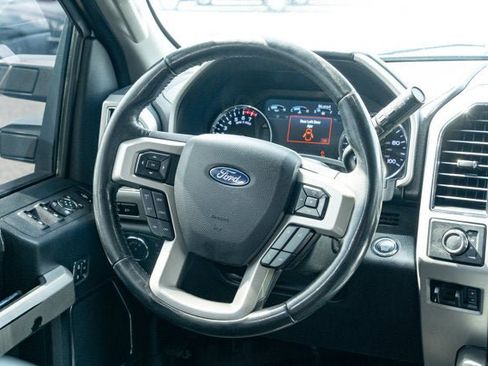 Used 2020 Ford F250 Lariat w/ Lariat Ultimate Package AWD/4WD image 31