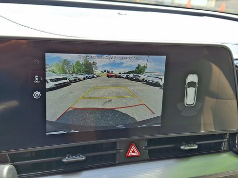 Certified 2023 Kia Sportage EX AWD/4WD image 7