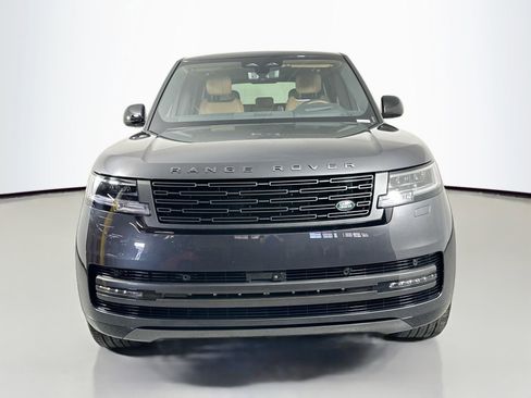 New 2026 Land Rover Range Rover SE image 2